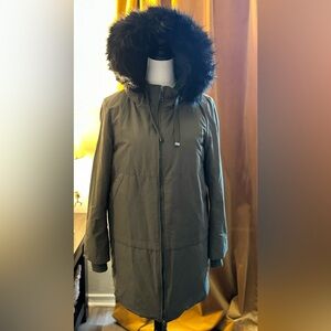 NWOT Zara Women's Long Quilted Coat Army Green Size Medium New without Tags
